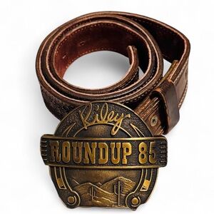 Vintage Western Embossed Brown Leather Belt with Brass Horseshoe Buckle 85